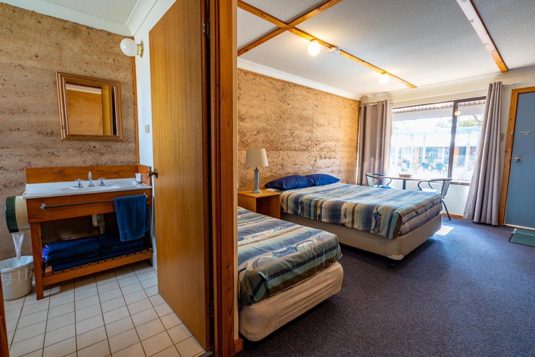 Great Western Motel